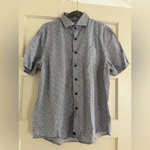 johnnie-O Blue and White Patterned Casual Shirt
